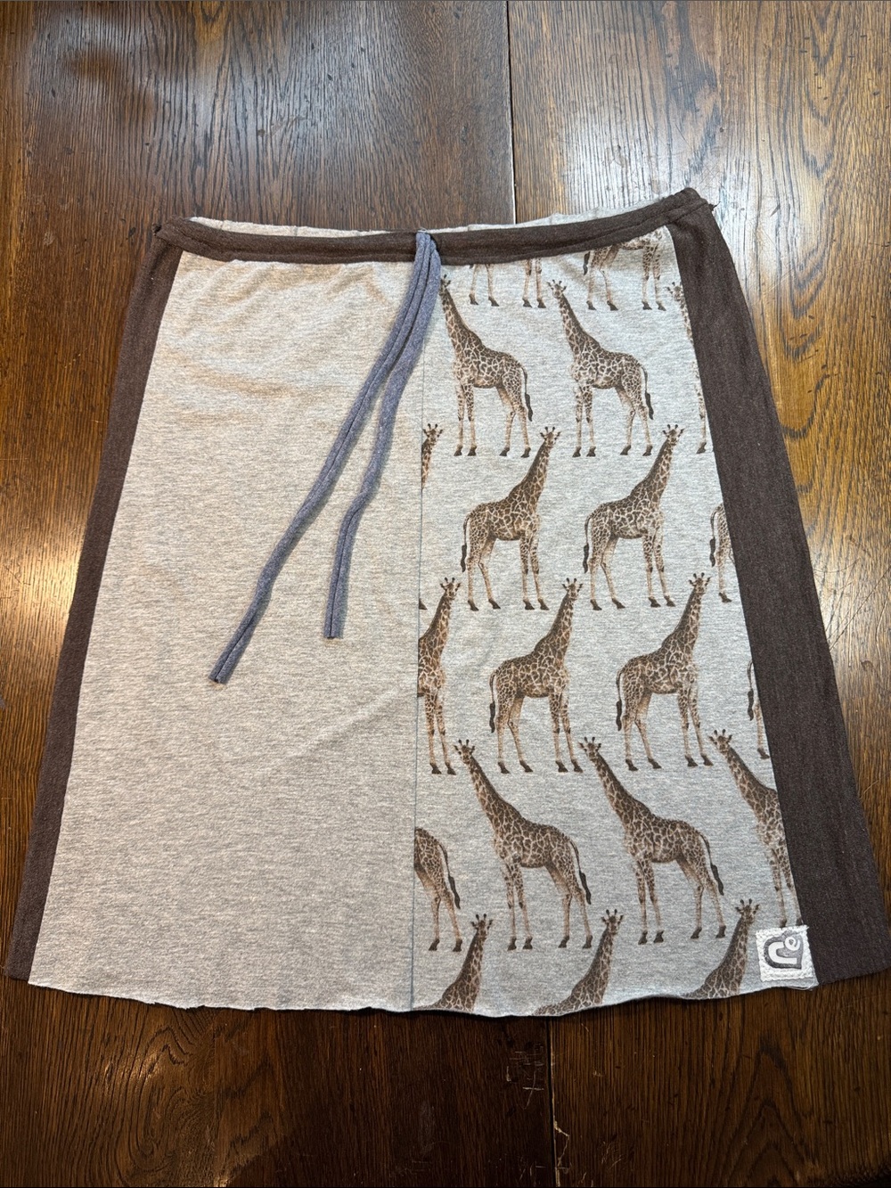 Relove Giraffe Print A-Line Skirt - Brown & Gray